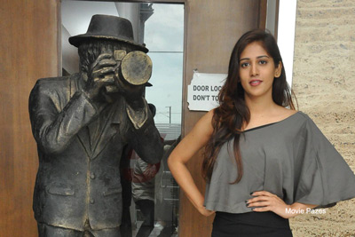 chandini-chowdary-stills-at-an-interview